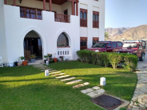 Sifah Beach View Apartment